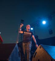 "Μπλέξαμε" με τον Βασίλη Παπακωνσταντίνου σε ένα υπέροχο live στο Αλτιναλμάζη