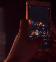 "Μπλέξαμε" με τον Βασίλη Παπακωνσταντίνου σε ένα υπέροχο live στο Αλτιναλμάζη