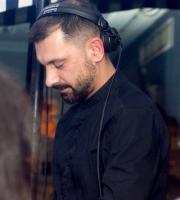 Απογείωσε το N.O.A. Cafe Bar ο Thodoris Triantafillou στο 5ο Music Session