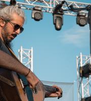 Αποθεώθηκε από χιλιάδες κόσμου ο Γιάννης  Χαρούλης στην Αλεξανδρούπολη