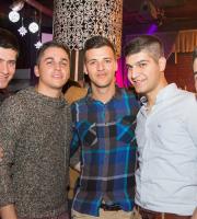 Παρασκευή με dj OKIN στο πανέμορφο Prive Club