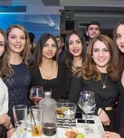 "Χαμό" έκαναν εχθές οι φοιτητές της Ιατρικής στο N.O.A. Cafe - Bar