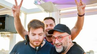 Στον "αέρα" το Yacht Club με πιλότο τον Teenage Mutants (video). 