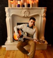 Who is Λαϊνάς;