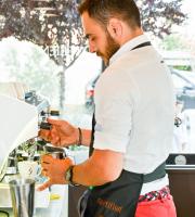 Εγκαινιάστηκε το κατάστημα Εξοπλισμού Επιχειρήσεων "Μαλάμης".