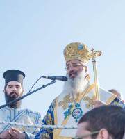 Με λαμπρότητα γιορτάστηκε ο αγιασμός των υδάτων στην Αλεξανδρούπολη (φωτο + video)