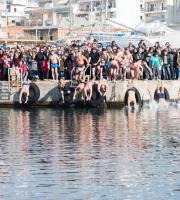 Με λαμπρότητα γιορτάστηκε ο αγιασμός των υδάτων στην Αλεξανδρούπολη (φωτο + video)