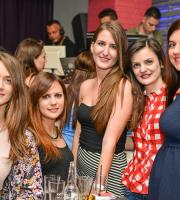 Πανικός στο Grand Opening Party του Reina Club.