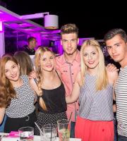 Yacht Club: Opening για την πιο όμορφη ταράτσα της πόλης.