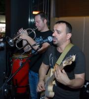 It was... "absolutely fabulous" στο SoHo με τον Monsieur Minimal lıve