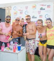 Πανικός στο "άχαστο" πάρτι με Chris Papa στο Yasu Beach Bar.