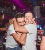 Καρφίτσα δεν έπεφτε στο χριστουγεννιάτικο πάρτυ του Prive Club