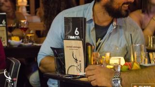 Πήγαμε στο κυριολεκτικά γεμάτο Opening Party του Room 6.