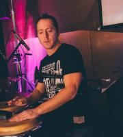 Μουσικό ταξίδι στο SoHo με τους "Liebe" στο παρελθόν και στο μέλλον