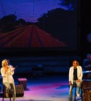 Το τρένο των “Εννιά και Πέντε” μάγεψε το κοινό της Αλεξανδρούπολης