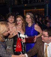 Γιορτάσαμε "προσφέροντας αγάπη" στη  φιλανθρωπική βραδιά, που διοργάνωσαν οι "Θυγατέρες της Πηνελόπης"