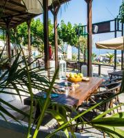 Beach bar... and more