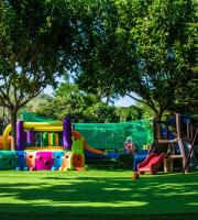 Beach bar... and more