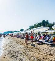 Beach bar... and more