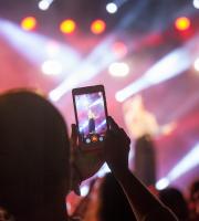 Φωτορεπορτάζ από το live της Ελεωνόρα Ζουγανέλη στο οικοπάρκο Αλτιναλμάζη