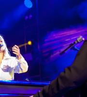 Φωτορεπορτάζ από το live της Ελεωνόρα Ζουγανέλη στο οικοπάρκο Αλτιναλμάζη