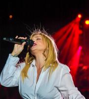 Φωτορεπορτάζ από το live της Ελεωνόρα Ζουγανέλη στο οικοπάρκο Αλτιναλμάζη