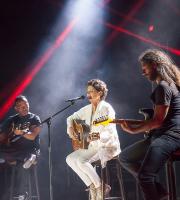 Η Άλκηστις Πρωτοψάλτη «σε απευθείας σύνδεση» με το κοινό της Αλεξανδρούπολης