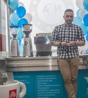 7 χρόνια ΝΟΑ cafe - bar: Πάρτι μέχρι πρωίας στο λιμάνι