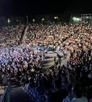 Η Νατάσσα Μποφίλιου έβαλε «φωτιά» στο Θέατρο Αλτιναλμάζη (video & φωτος)