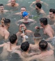 Θεοφάνεια: Αγιάστηκαν τα νερά στο λιμάνι της Αλεξανδρούπολης (video & φωτο)