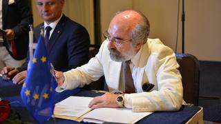 Πραγματοποιήθηκε η αδελφοποίηση των δήμων Αγ. Πετρούπολης και Αλεξ/πολης.