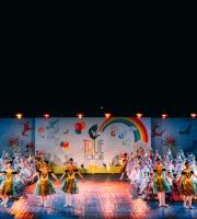 Φωτογραφικά κλικ από την παράσταση "True Colors" της σχολής Danse Passion (Orea Sonia)