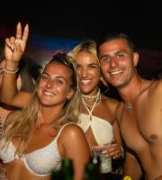 Tα "έσπασε" ο Dj Kiko Navarro στο Vamos beach bar!