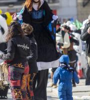 H μαθητική καρναβαλική παρέλαση της Αλεξανδρούπολης μέσα από φωτος