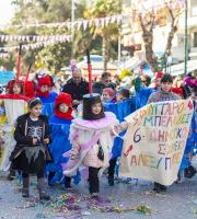 H μαθητική καρναβαλική παρέλαση της Αλεξανδρούπολης μέσα από φωτος
