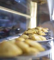 Καφές – Πρωινό – Burgers – Pizza & Snacks