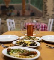 Παραδοσιακό μεζεδοπωλείο