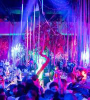 To "Playboy" party ξεσήκωσε τους θαμώνες του Prive Red!