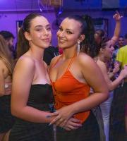 "Παίχτηκε πάρτυ στο Reina" με τον FY να ξεσηκώνει τον κόσμο!