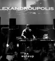 H Chelina Manuhutu "άναψε φωτιές" στο Pico by night