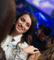 H Chelina Manuhutu "άναψε φωτιές" στο Pico by night