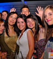 Έκανε opening το Reina Summer Club.