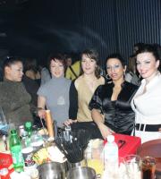 Club Genial: Back to bussiness!