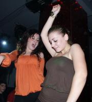 Όλοι στον αέρα στο mood Club Genial..