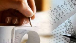 Απαλλαγή ΦΠΑ για 415.000 επιχειρήσεις και επαγγελματίες.