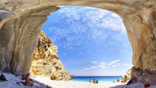 Προορισμός Ικαρία: Το νησί που οι άνθρωποι ζουν περισσότερο!