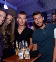 «Pool party» στο Reina summer club με 4ο έτος Ιατρικής.