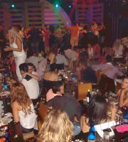 Όλοι πάνω στην πίστα μονίμως στο Pico Plus Live!!