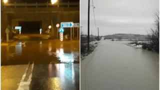 Πλημμύρες στον Έβρο: κλειστοί δρόμοι από την απότομη νεροποντή 