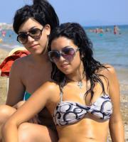 Το καλοκαίρι είναι 'δροσερό' στο Reina beach bar.